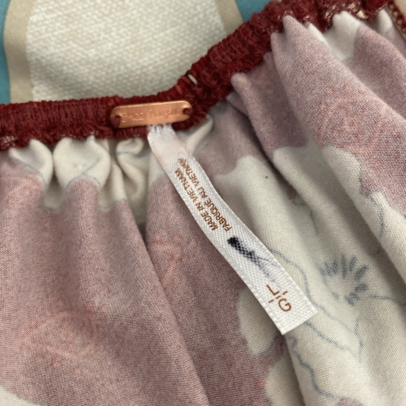 Free People Austyn One Piece Flare Leg Jumpsuit Floral Ruffle size Large - Picture 7 of 16